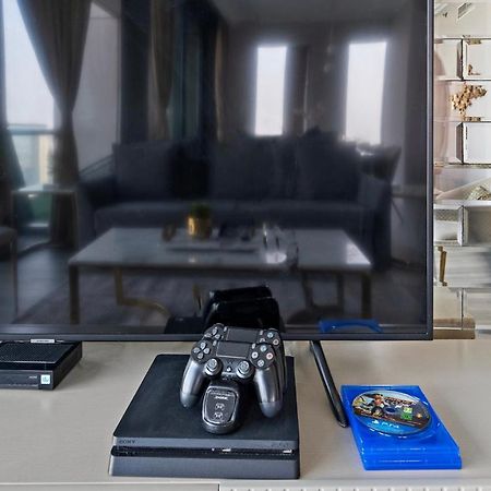 First Class 3Br With Full Burj Khalifa And Fountain View ドバイ エクステリア 写真
