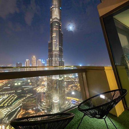 First Class 3Br With Full Burj Khalifa And Fountain View ドバイ エクステリア 写真