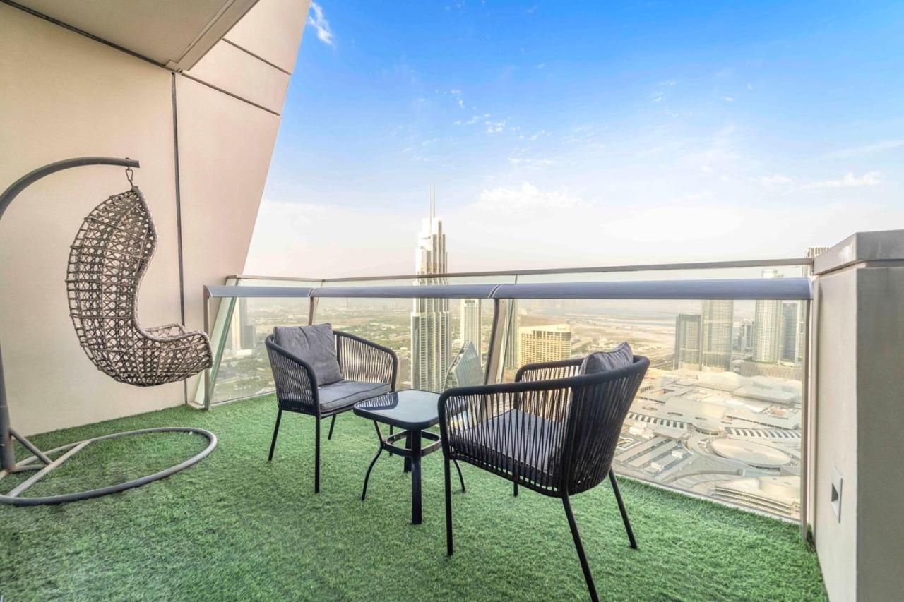 First Class 3Br With Full Burj Khalifa And Fountain View ドバイ エクステリア 写真