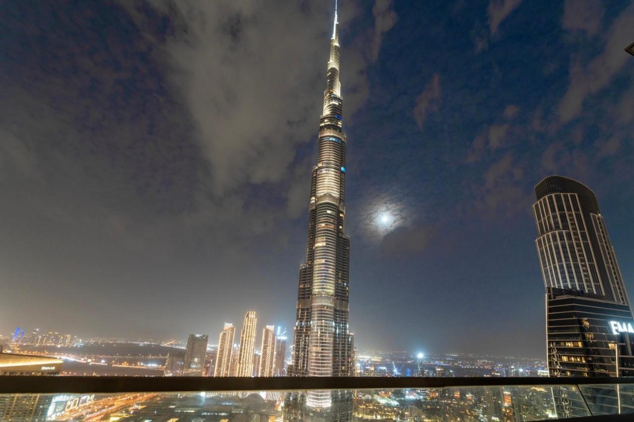 First Class 3Br With Full Burj Khalifa And Fountain View ドバイ エクステリア 写真