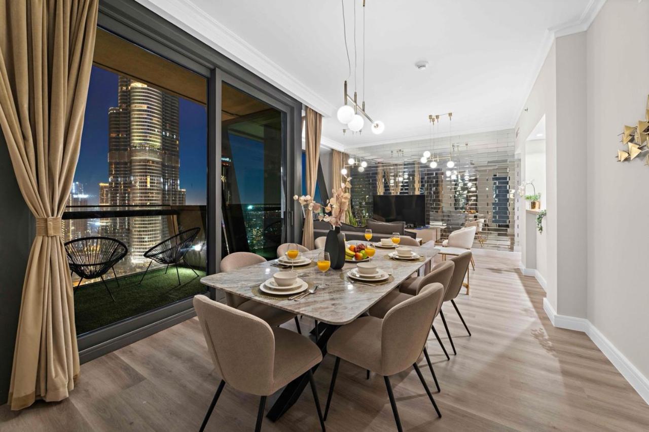 First Class 3Br With Full Burj Khalifa And Fountain View ドバイ エクステリア 写真