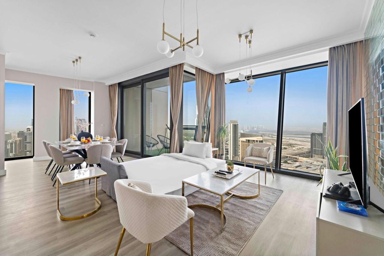 First Class 3Br With Full Burj Khalifa And Fountain View ドバイ エクステリア 写真