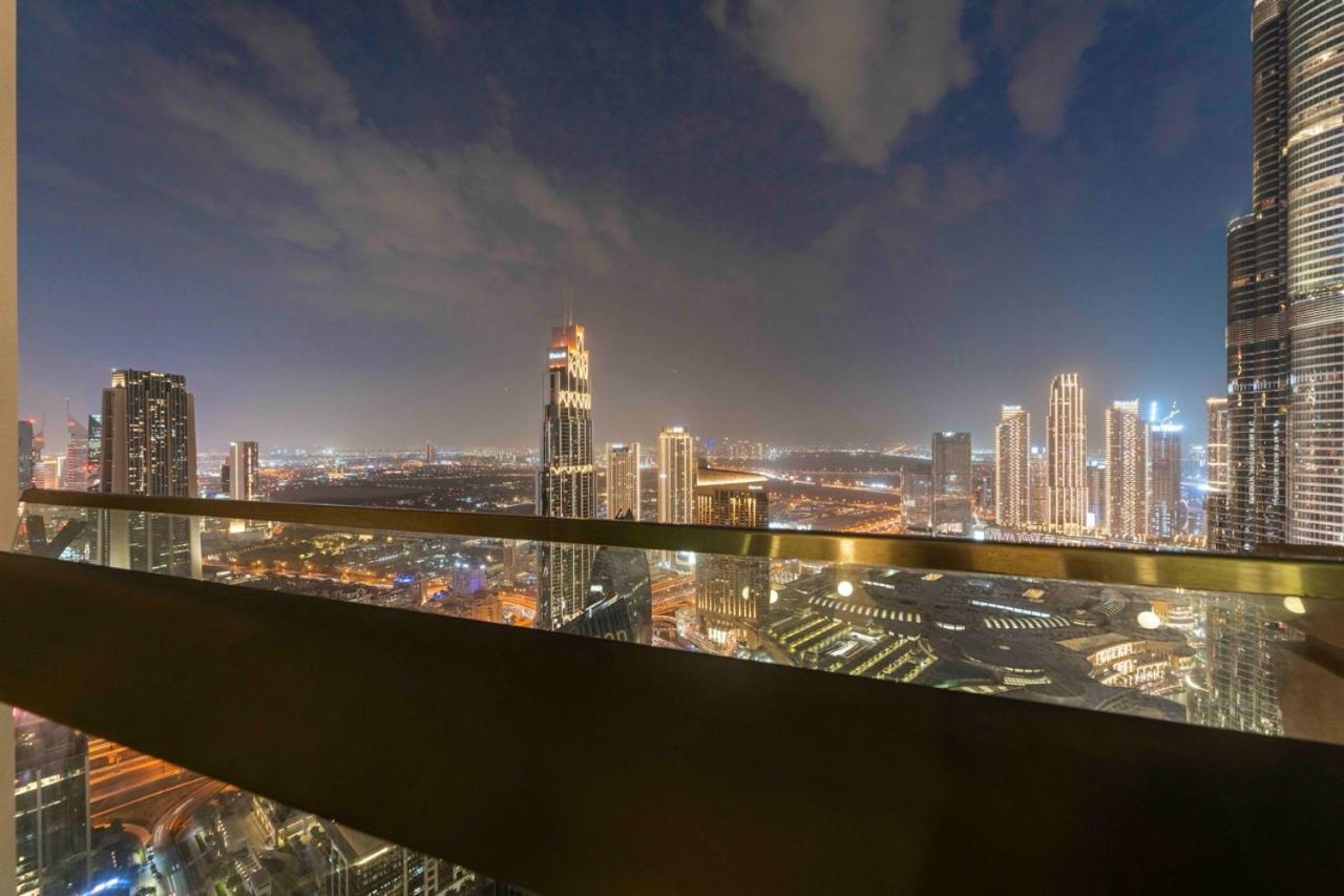First Class 3Br With Full Burj Khalifa And Fountain View ドバイ エクステリア 写真